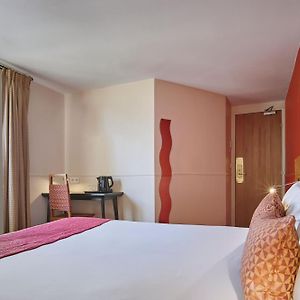 Habitación Clásica con Cama Queen